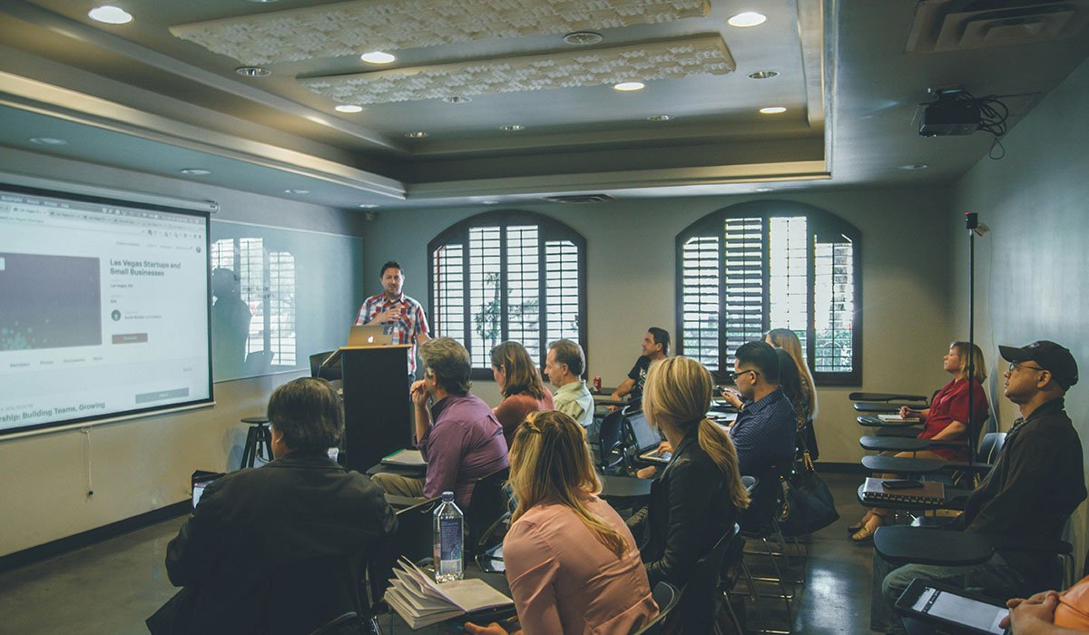 Business Consulting Tips Every Entrepreneur Should Know Before Scaling